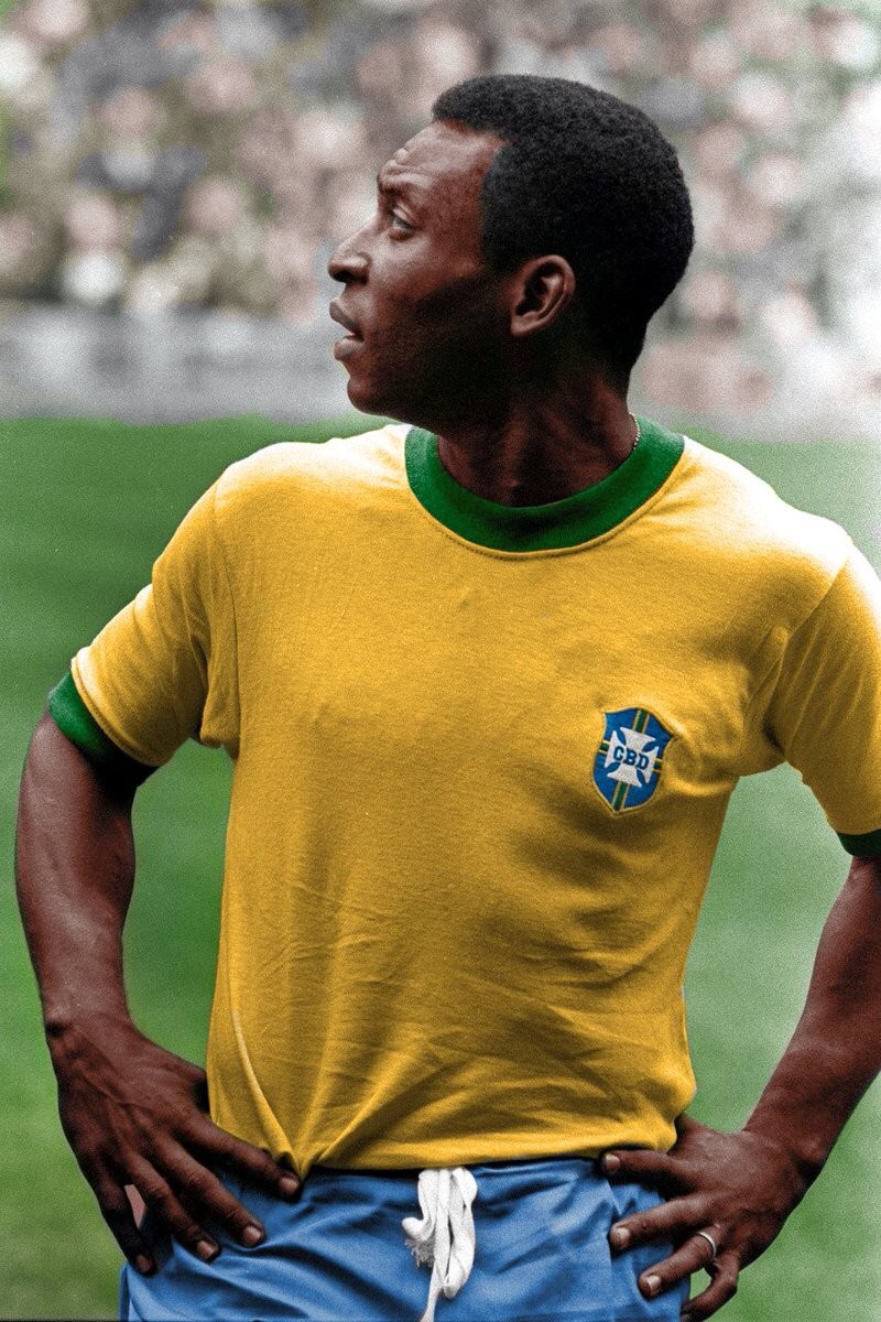 Pele, a footballing giant